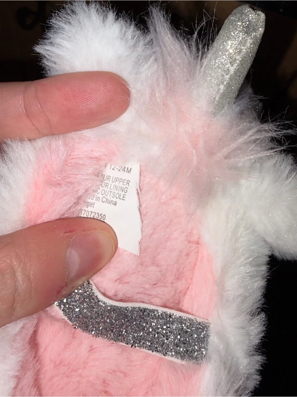 Unbranded Pink White Fuzzy Unicorn Slippers Girls 18-24M Fits Big
